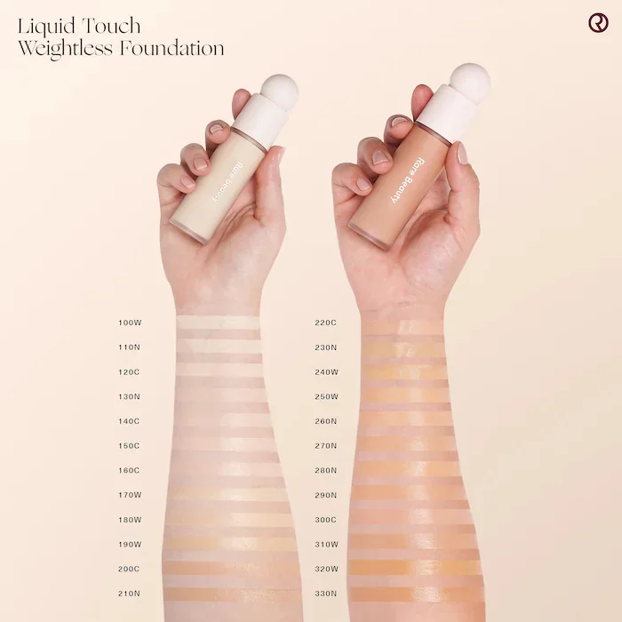 Rare Beauty base Liquid Touch Weightless - Imagen 3