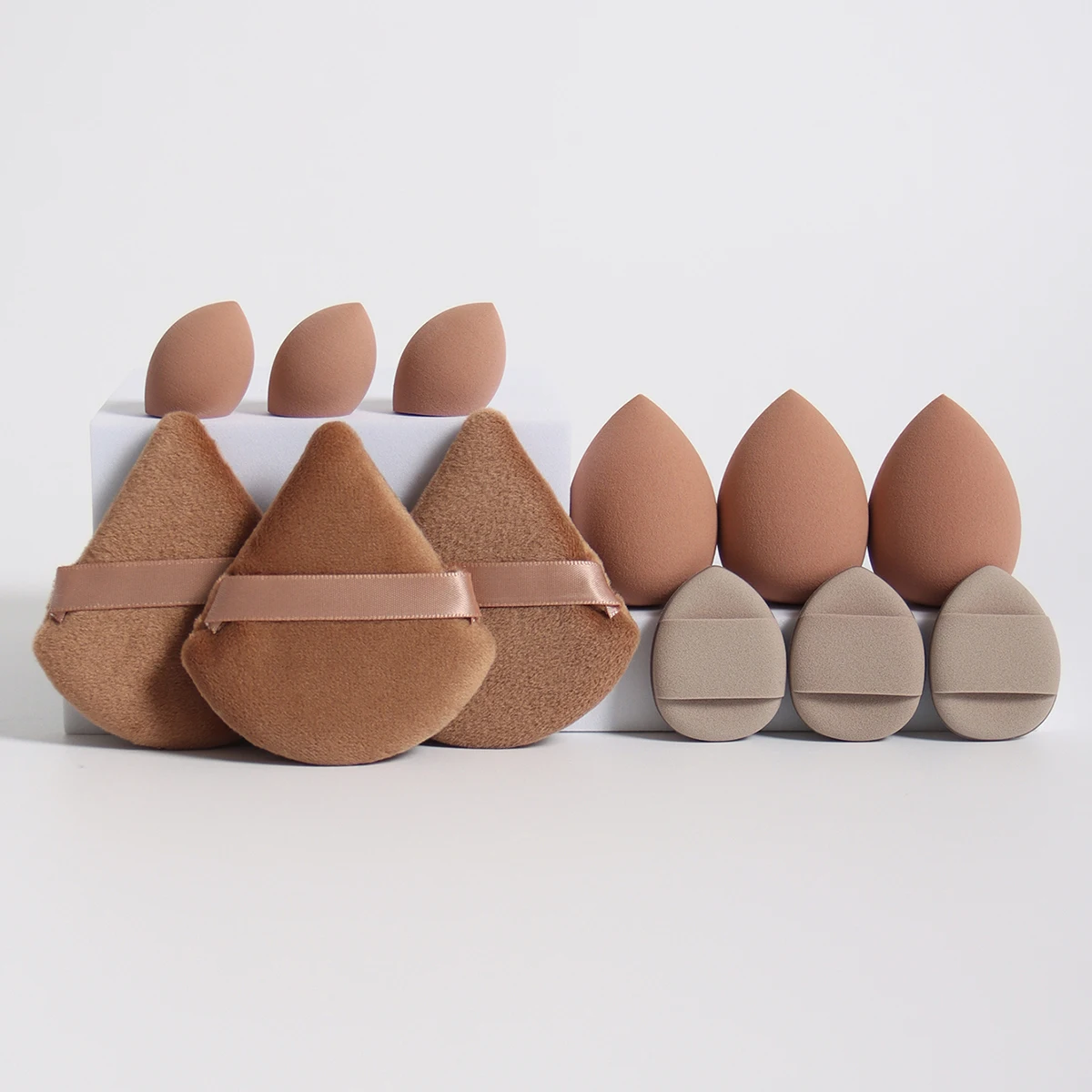 Set de 12 Esponjas de Maquillaje All-Purpose 6cm - Imagen 3